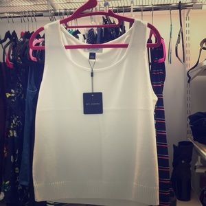 St. John never been worn beautiful top